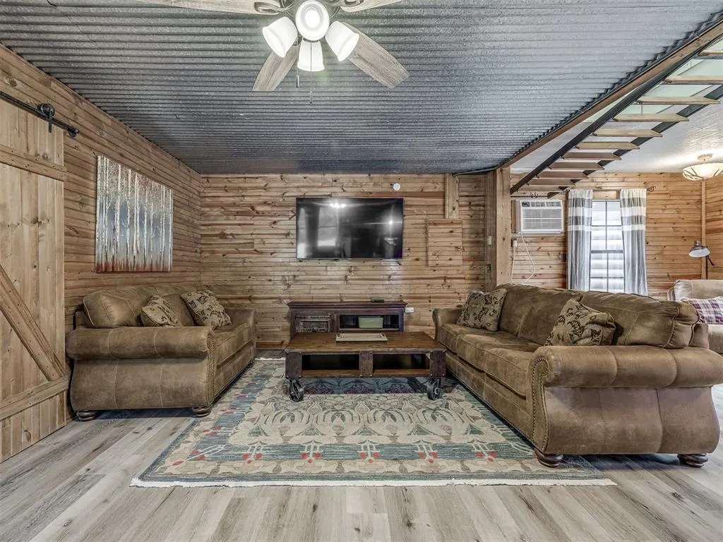 Photo 39 — 15700 Holt Road, Skiatook, OK 74070