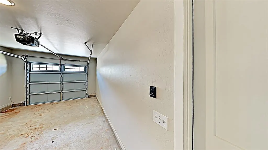 Photo 12 — 11521 Keystone Circle, Oklahoma City, OK 73114