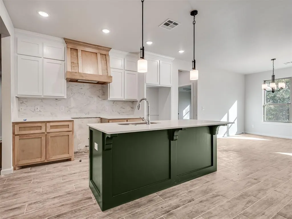 Photo 10 — 133 Firethorn Way, Noble, OK 73068