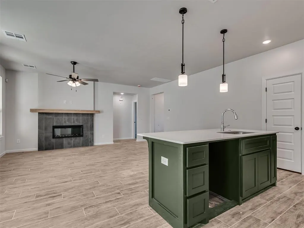 Photo 11 — 133 Firethorn Way, Noble, OK 73068