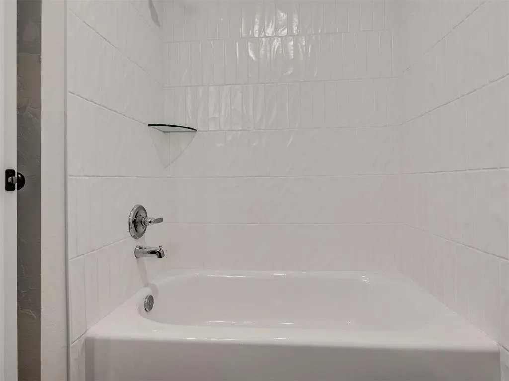 Photo 25 — 133 Firethorn Way, Noble, OK 73068