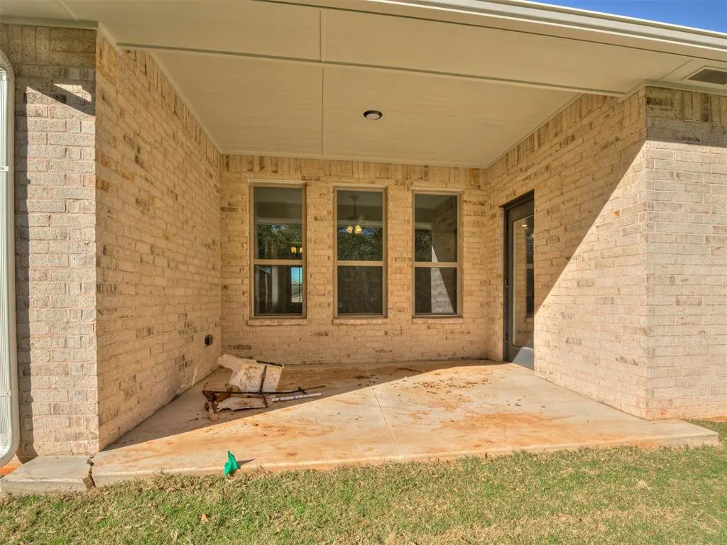 Photo 31 — 133 Firethorn Way, Noble, OK 73068