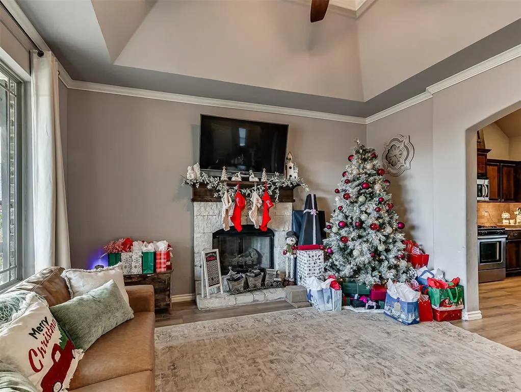 Photo 10 — 20518 Autumn Trail, Harrah, OK 73045