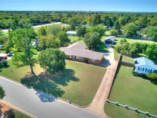 Sold home at 2428 NE 9th Avenue