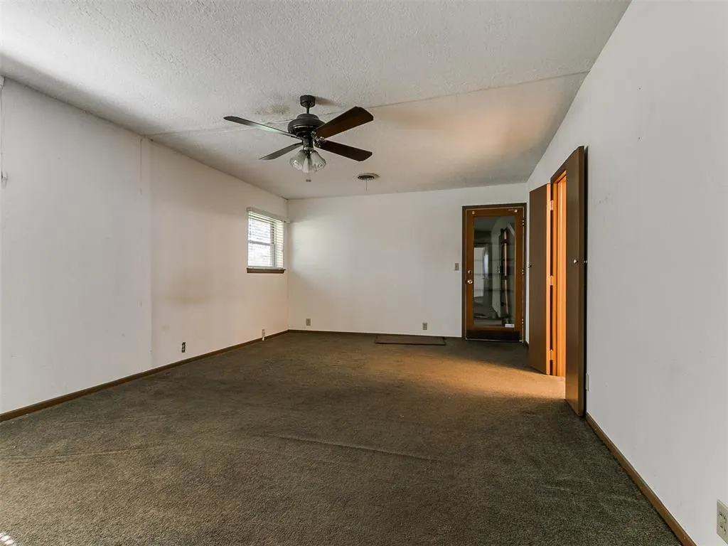 Photo 43 — 2428 NE 9th Avenue, Norman, OK 73071