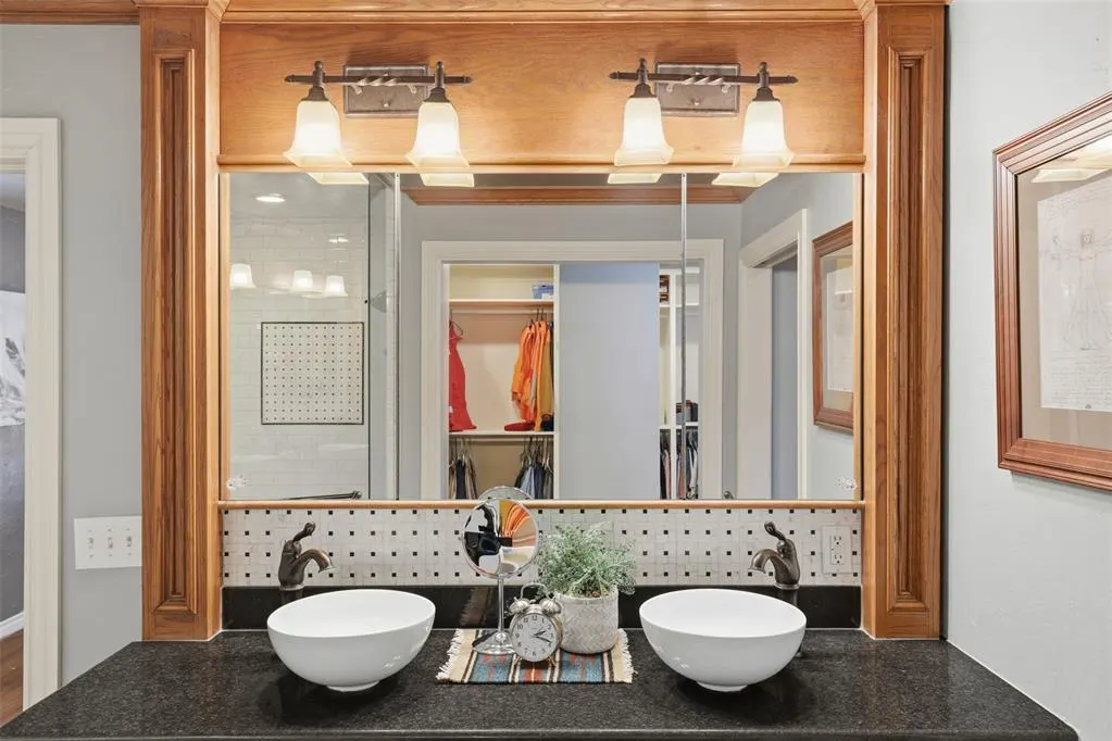 Photo 26 — 4901 W Broadlawn Lane, Oklahoma City, OK 73122