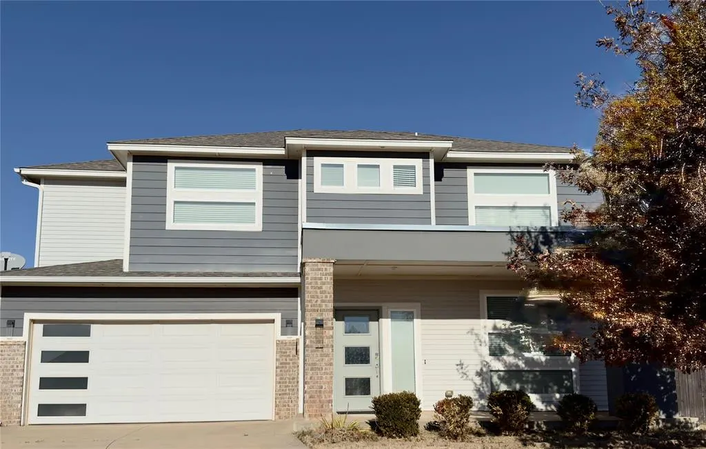 Front exterior — 605 NW 179th Circle, Edmond, OK 73012