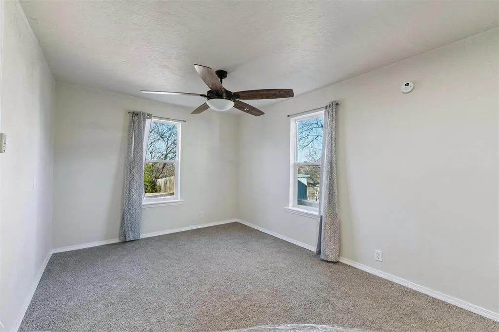 Photo 22 — 215 Bennett Boulevard, Chandler, OK 74834