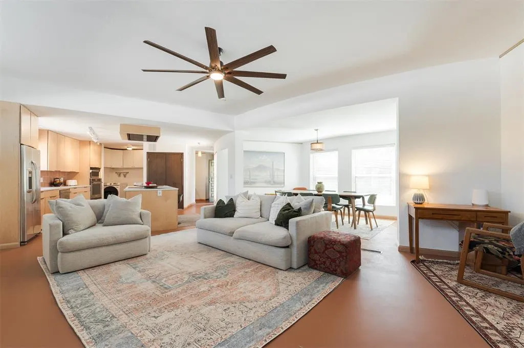 Photo 10 — 3400 Norcrest Drive, Oklahoma City, OK 73121