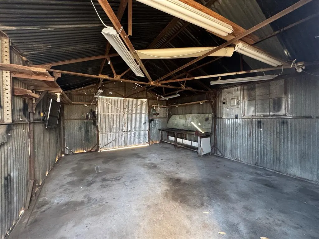 Photo 9 — 623 E Street, Seminole, OK 74868