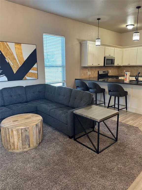 Photo 3 — 3312 Enclave Lane, Norman, OK 73072