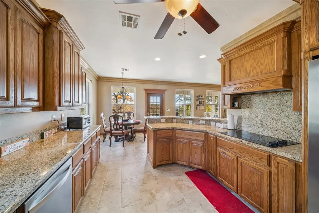 Photo 12 — 46500 Bob Crouch Road, Earlsboro, OK 74840