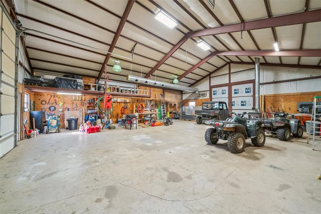 Photo 22 — 46500 Bob Crouch Road, Earlsboro, OK 74840