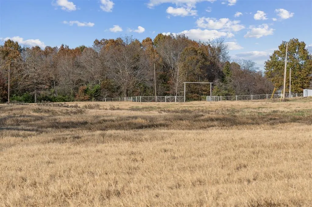 Photo 28 — 46500 Bob Crouch Road, Earlsboro, OK 74840