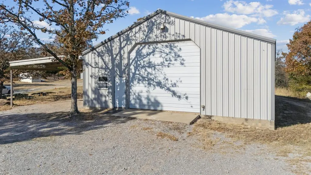 Photo 40 — 46500 Bob Crouch Road, Earlsboro, OK 74840