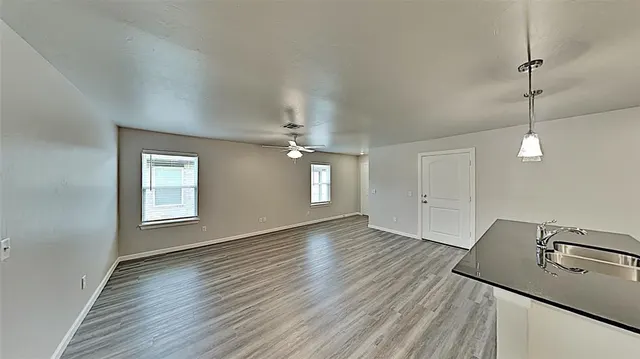 Photo 5 — 11218 Howard Drive, Oklahoma City, OK 73114