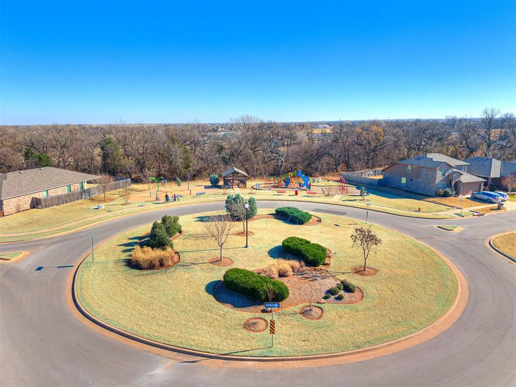 Photo 7 — 14017 Babbling Brook Drive, Piedmont, OK 73078