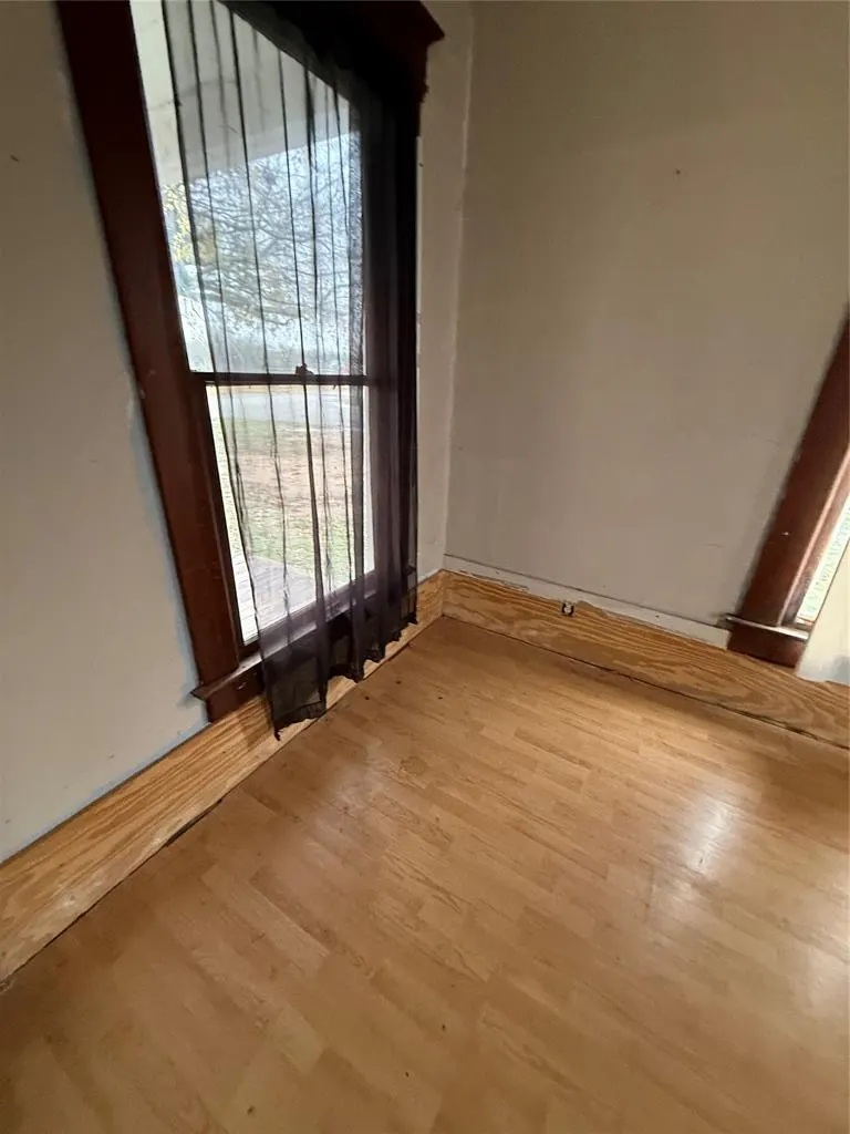 Photo 5 — 103 W 5th Street, Stroud, OK 74079