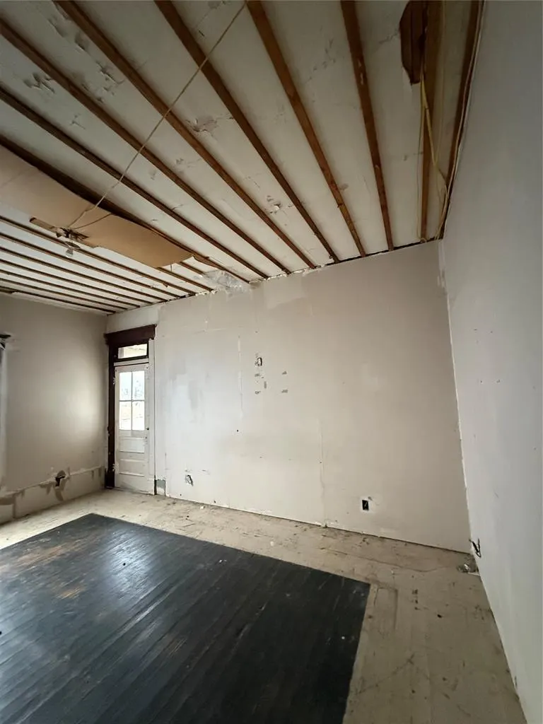 Photo 9 — 103 W 5th Street, Stroud, OK 74079