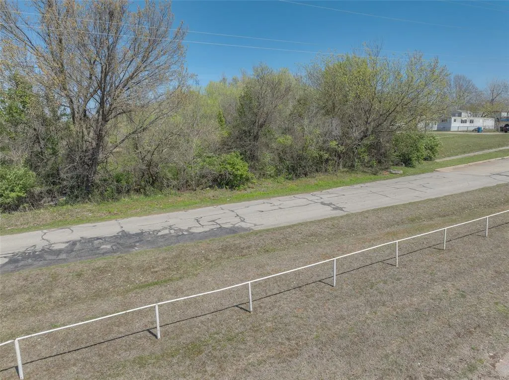 Photo 19 — 9632 NE 23rd Street, Midwest City, OK 73141