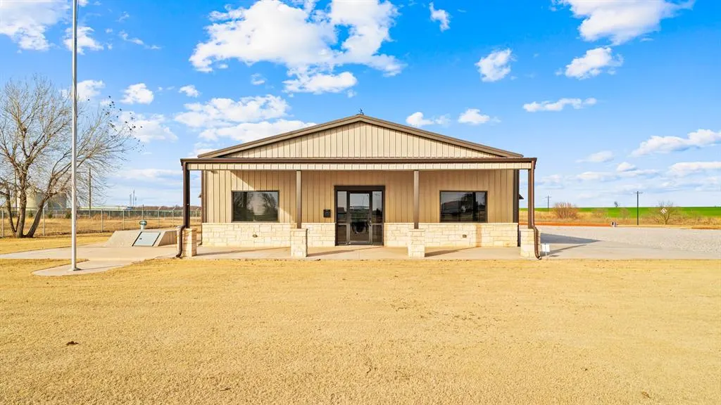 Photo 3 — 7475 Alfadale Street, Union City, OK 73090