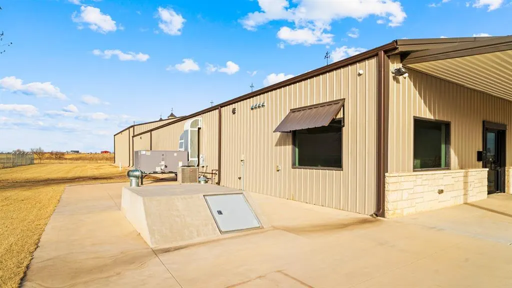 Photo 5 — 7475 Alfadale Street, Union City, OK 73090
