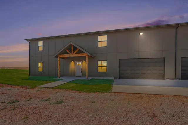 Photo 3 — 26218 N 2960 Road, Cashion, OK 73016