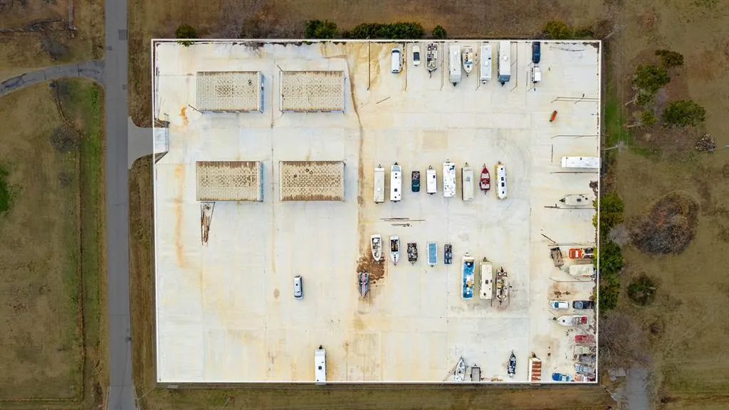 Photo 22 — 305 S Czech Hall Road, Mustang, OK 73064