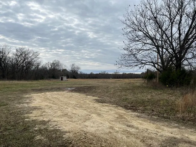 Photo 3 — 385101 E 1100 Road, Weleetka, OK 74880