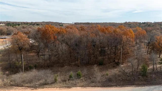 Photo 2 — N Oak Road, Harrah, OK 73045