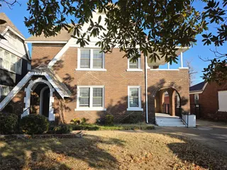 Sold home at 1725 NW 18th Street #B