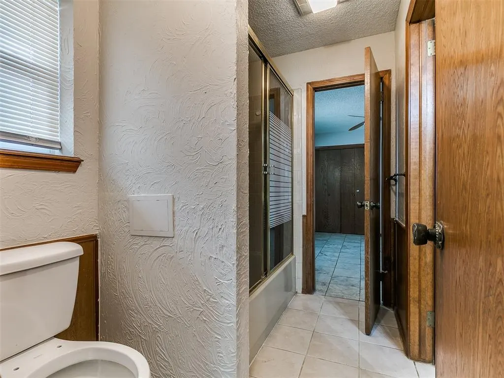 Photo 7 — 908 Carfax Road, Edmond, OK 73034