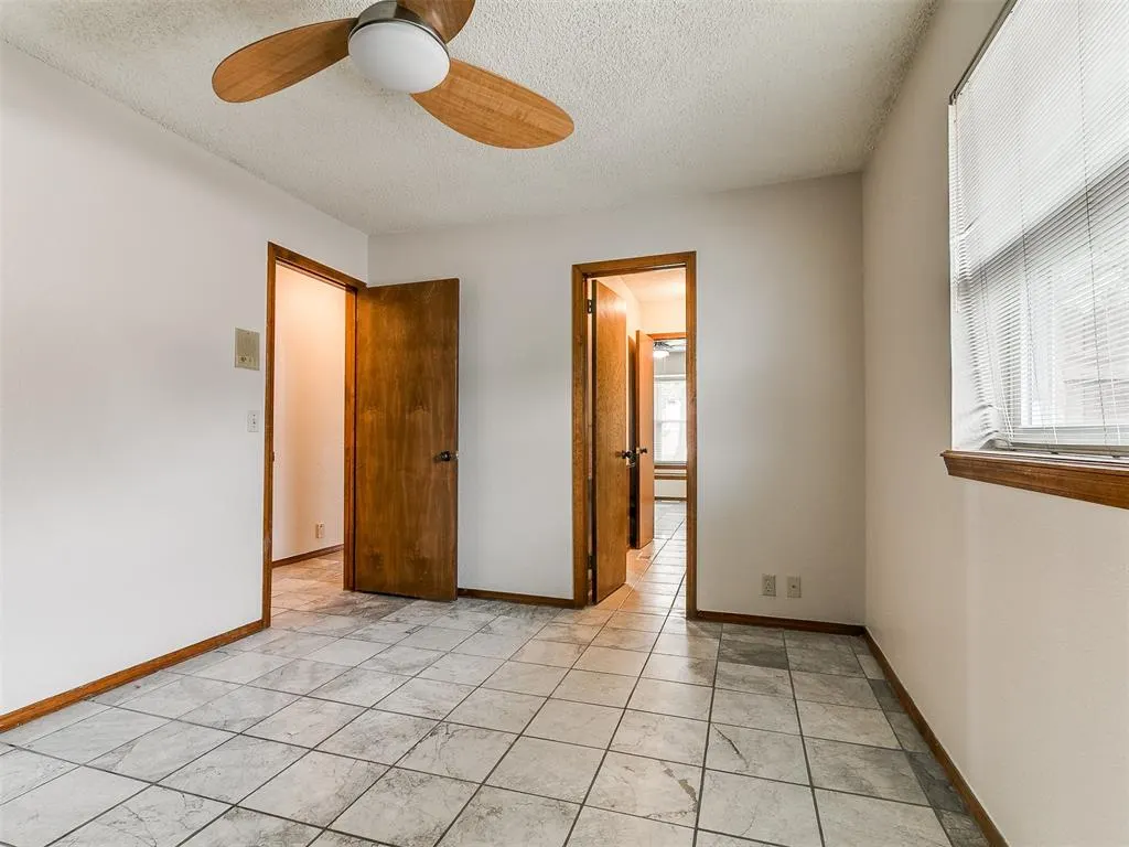 Photo 10 — 908 Carfax Road, Edmond, OK 73034