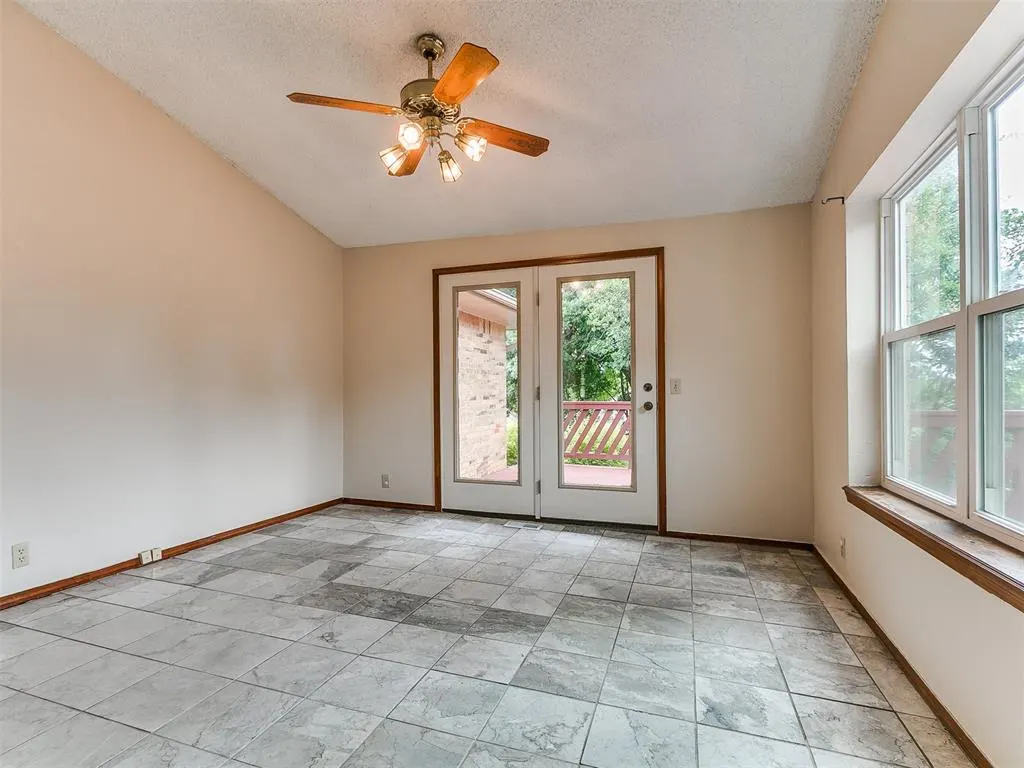 Photo 19 — 908 Carfax Road, Edmond, OK 73034