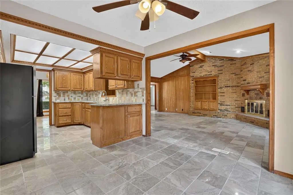 Photo 39 — 908 Carfax Road, Edmond, OK 73034