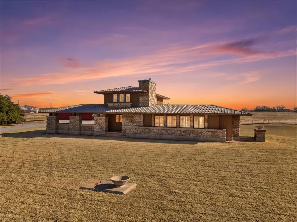 Front exterior — 1722 N Myers Road, Apache, OK 73006