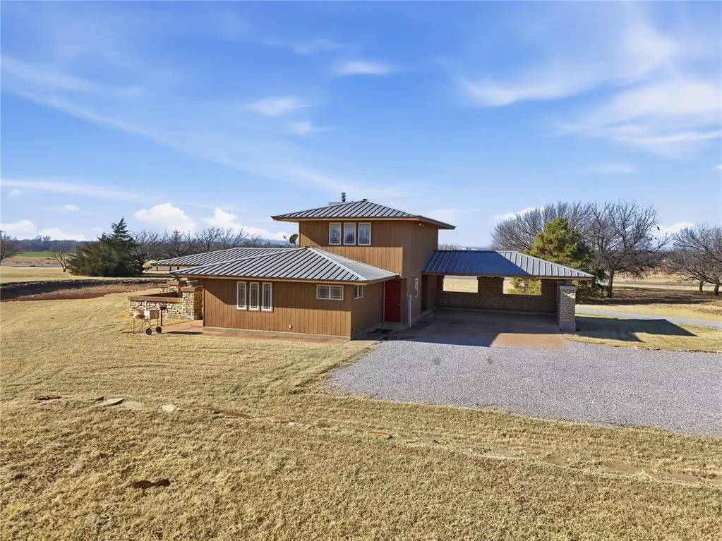Photo 21 — 1722 N Myers Road, Apache, OK 73006