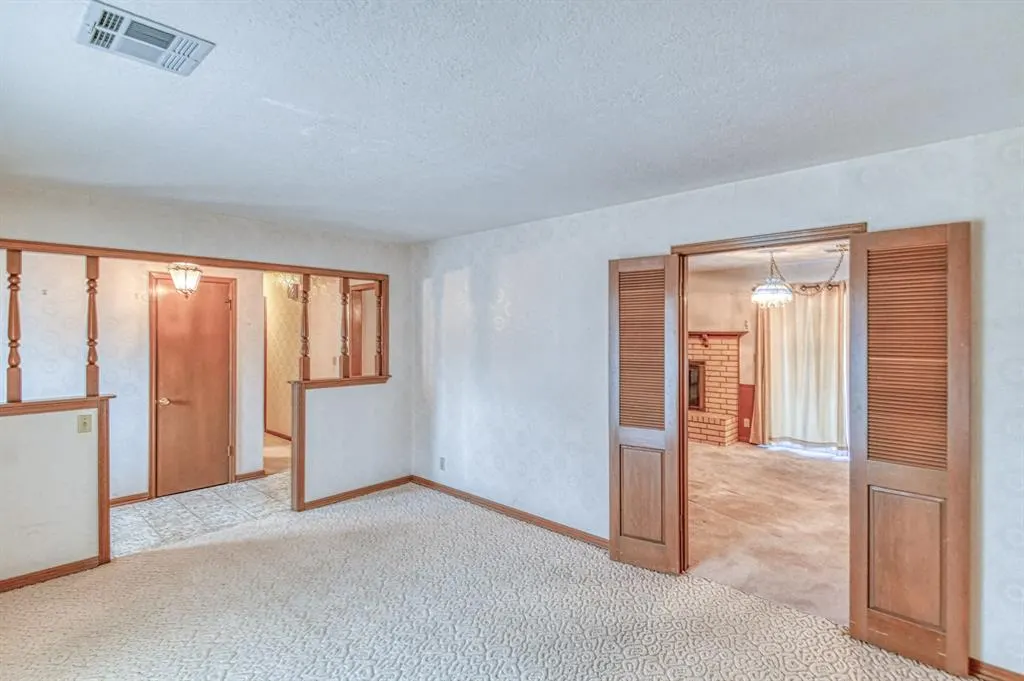 Photo 9 — 1801 Thorton Street, Norman, OK 73069