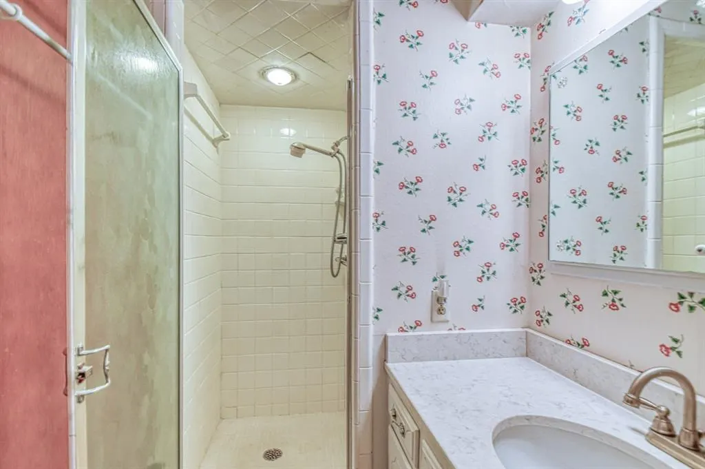 Photo 28 — 1801 Thorton Street, Norman, OK 73069