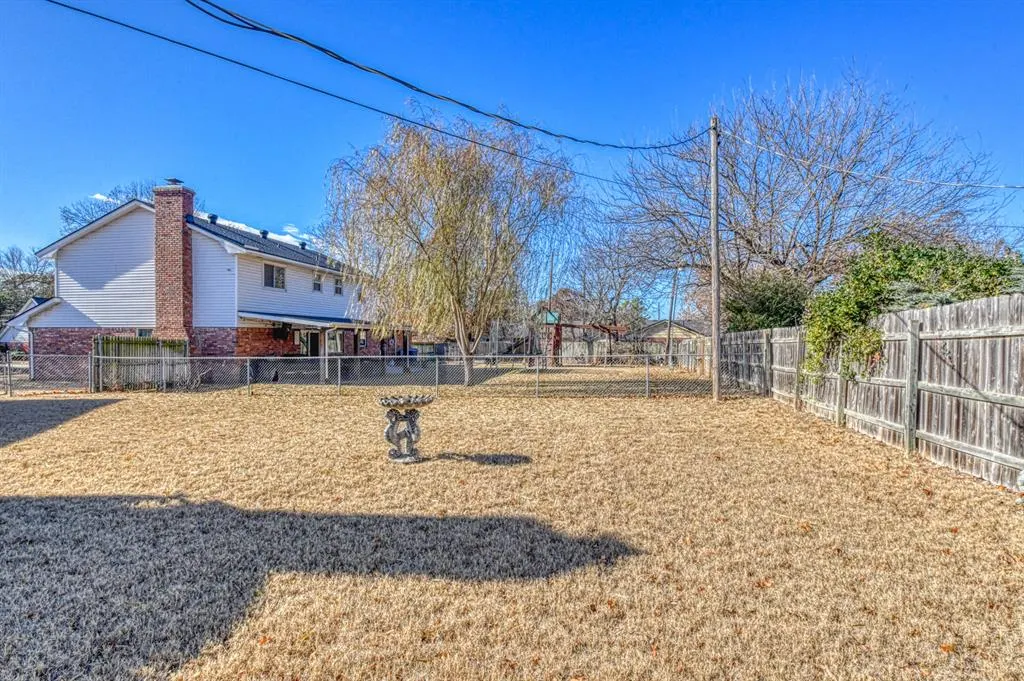 Photo 38 — 1801 Thorton Street, Norman, OK 73069
