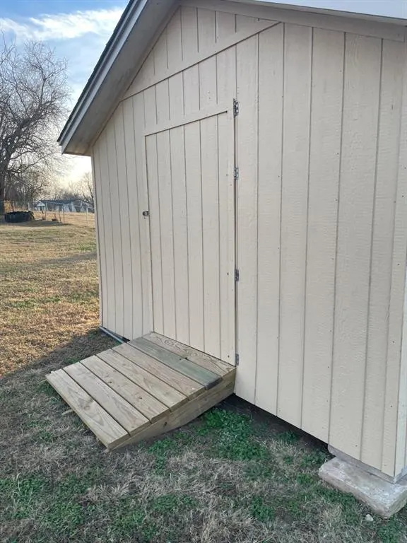 Photo 2 — 600 Peachtree Lane, Lexington, OK 73051