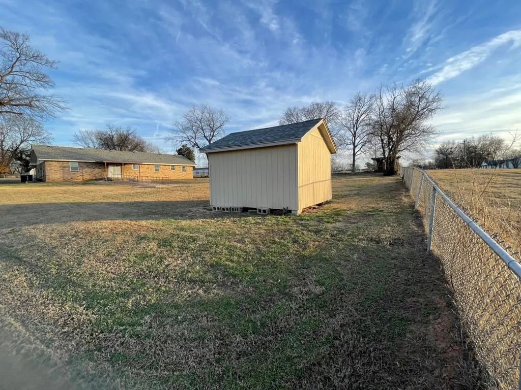 Photo 5 — 600 Peachtree Lane, Lexington, OK 73051