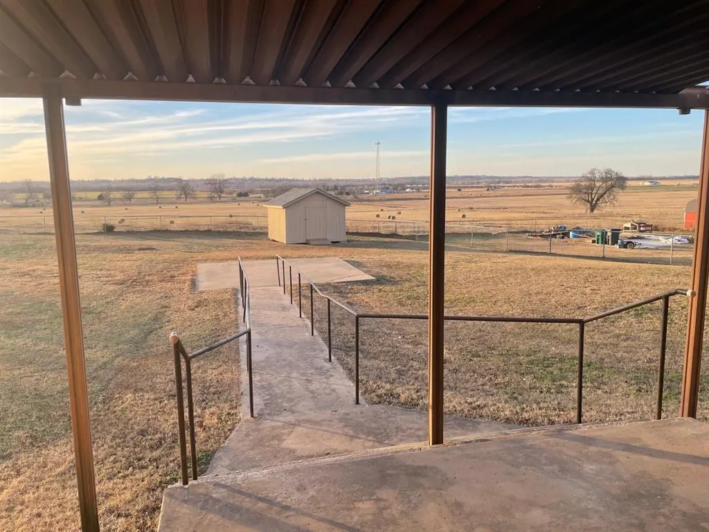 Photo 6 — 600 Peachtree Lane, Lexington, OK 73051