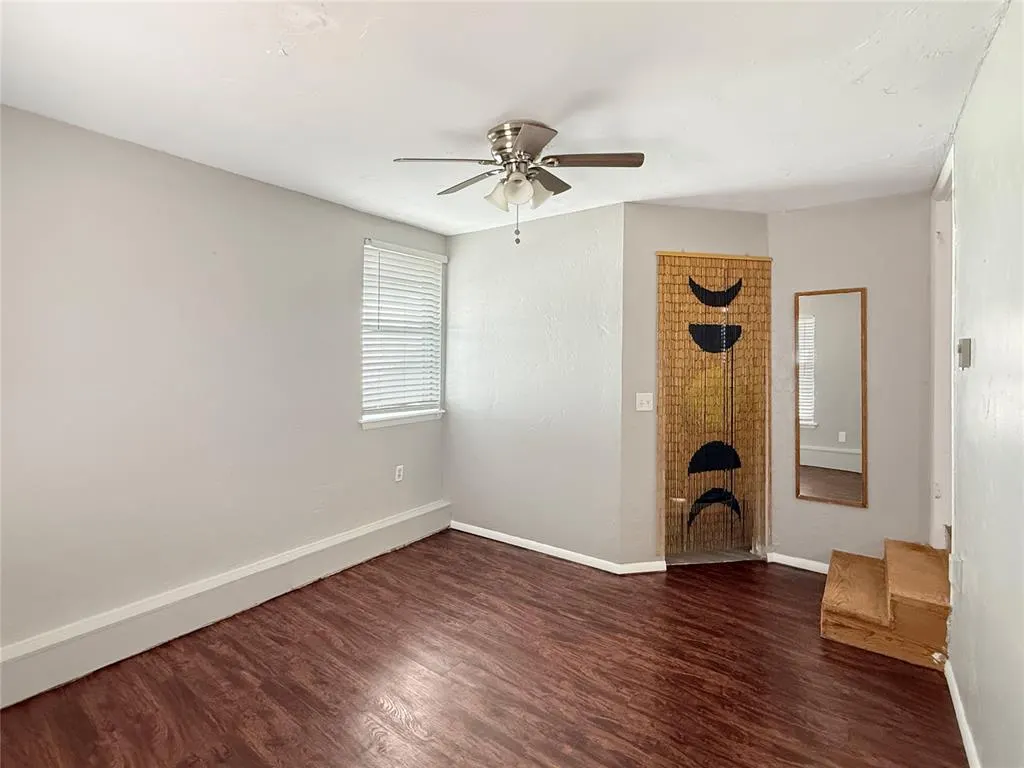 Photo 10 — 4300 N State Street, Warr Acres, OK 73122