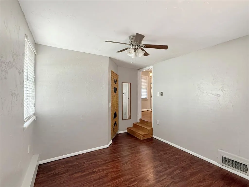 Photo 11 — 4300 N State Street, Warr Acres, OK 73122