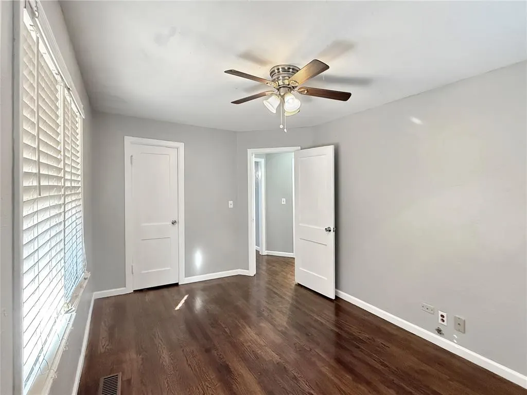 Photo 15 — 4300 N State Street, Warr Acres, OK 73122