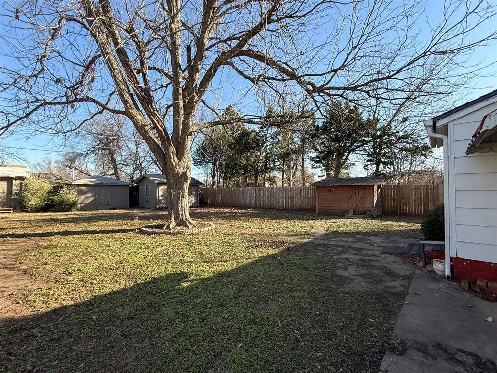 Photo 20 — 4300 N State Street, Warr Acres, OK 73122
