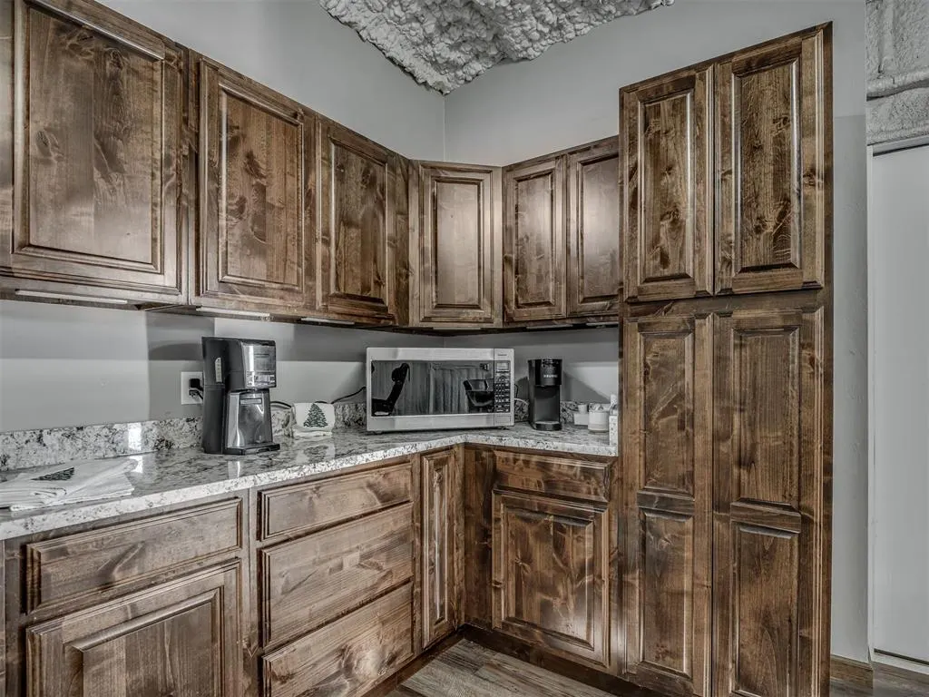 Photo 10 — 407 Burntwood Dr, Tuttle, OK 73089