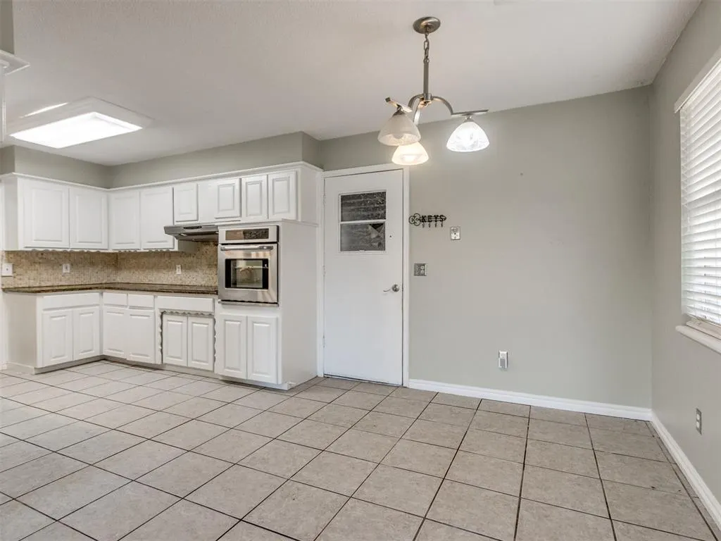 Photo 16 — 2920 N Alexander Lane, Bethany, OK 73008