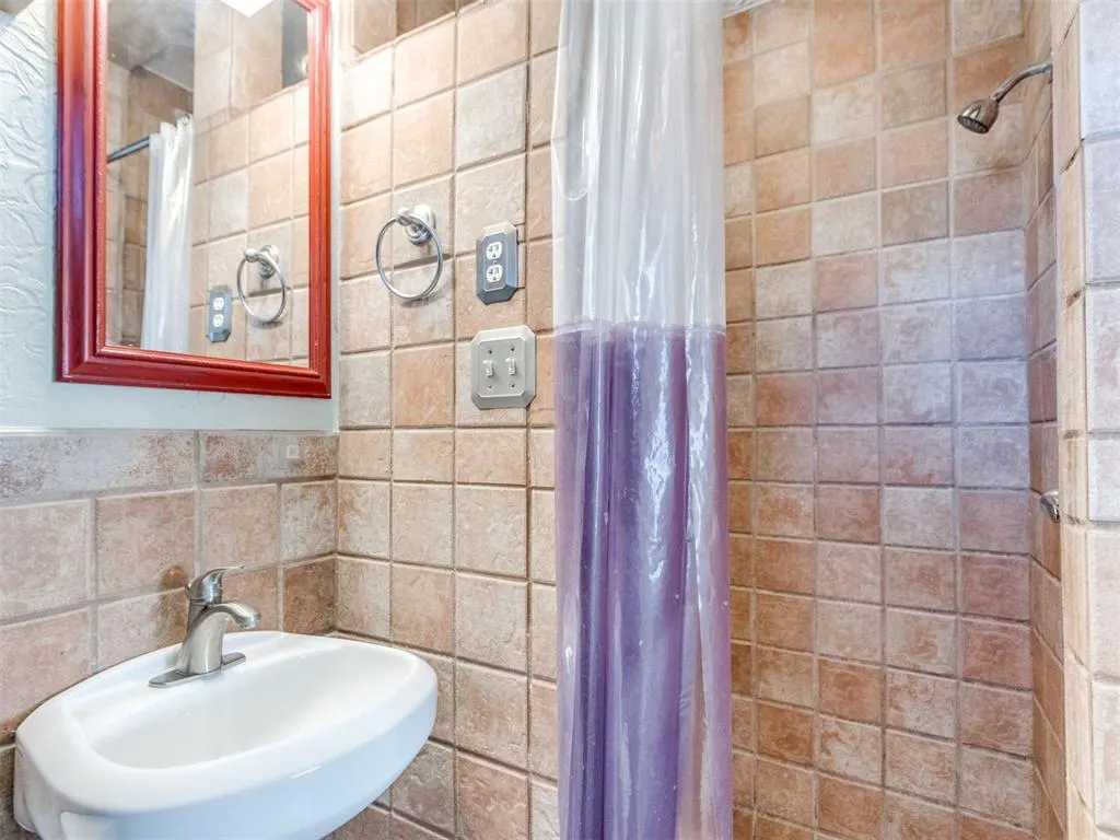 Photo 35 — 2920 N Alexander Lane, Bethany, OK 73008